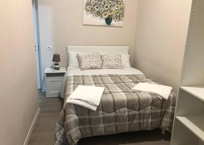 Freedom Traveller Hostal *