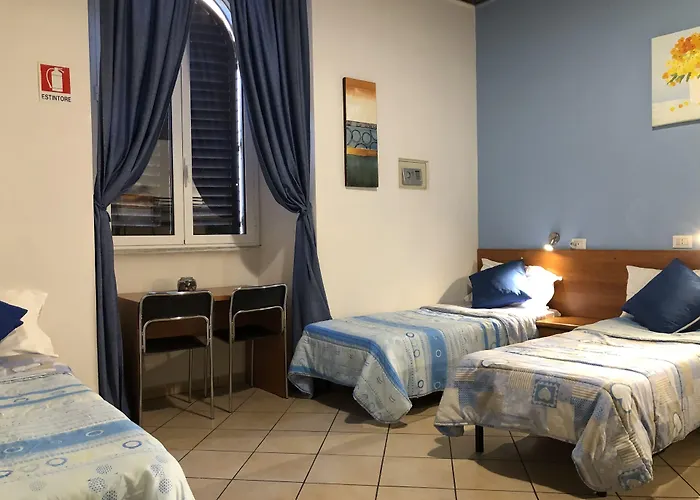 Freedom Traveller Hostal *